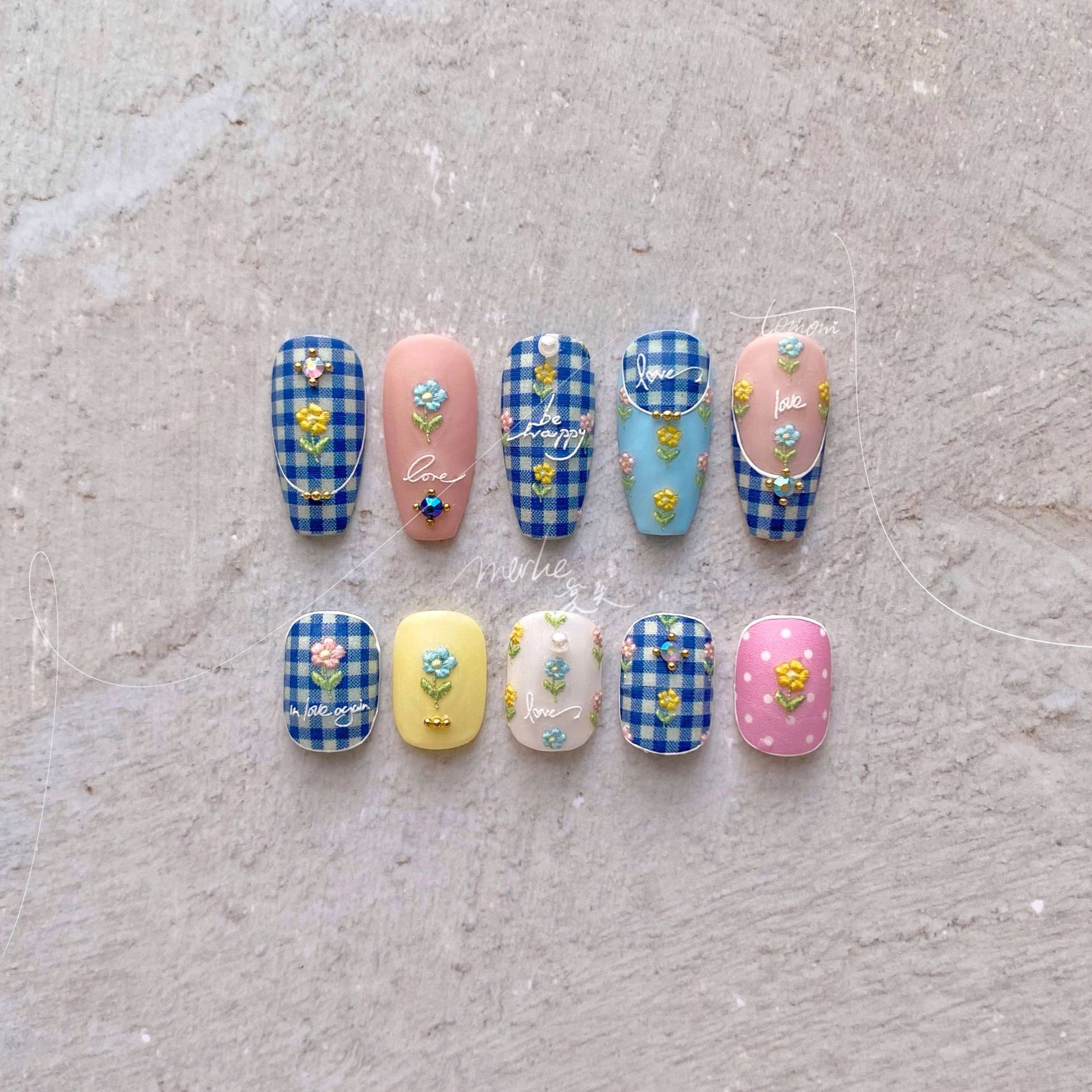 New Craft 5D Embossing Nail Ar - Letter S Art Craft のレビューと価格